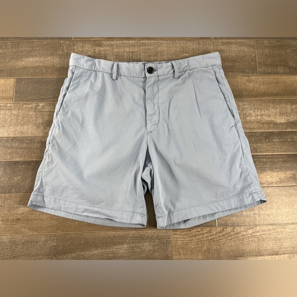 Theory Zaine Shorts in Herron